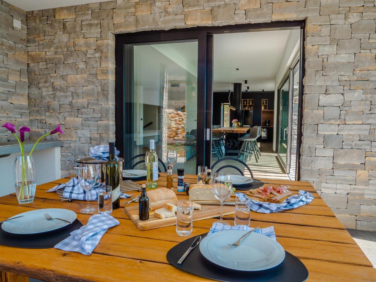Cà Veia Villa Vrbnik Ngoại thất bức ảnh